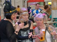Karneval in Aachen im Rheinland - Altweiberfastnacht : Karneval, Aachen, Rheinland, Altweiberfastnacht, Festzelt, Katschhof, närrische Zeit, naerrische Zeit, fünfte Jahreszeit, fuenfte Jahreszeit, Rehinland, Nordrhein-Westfalen, Deutschland, Fasching, Kartnevalstreibe Faschingstreiben